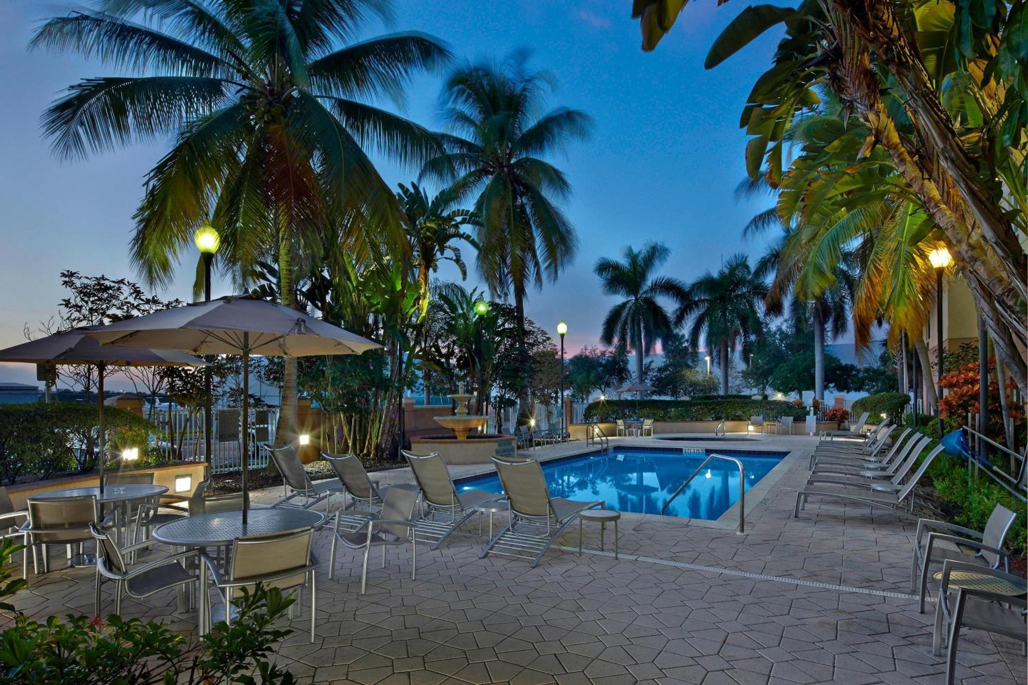 Fairfield Inn & Suites Boca Raton Ngoại thất bức ảnh